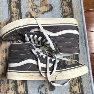 grey canvas high top vans